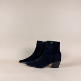 ELBA BLACK