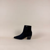 ELBA BLACK